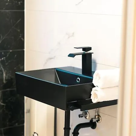 2 Mit Whirlpool * Hagen (Arnsberg)